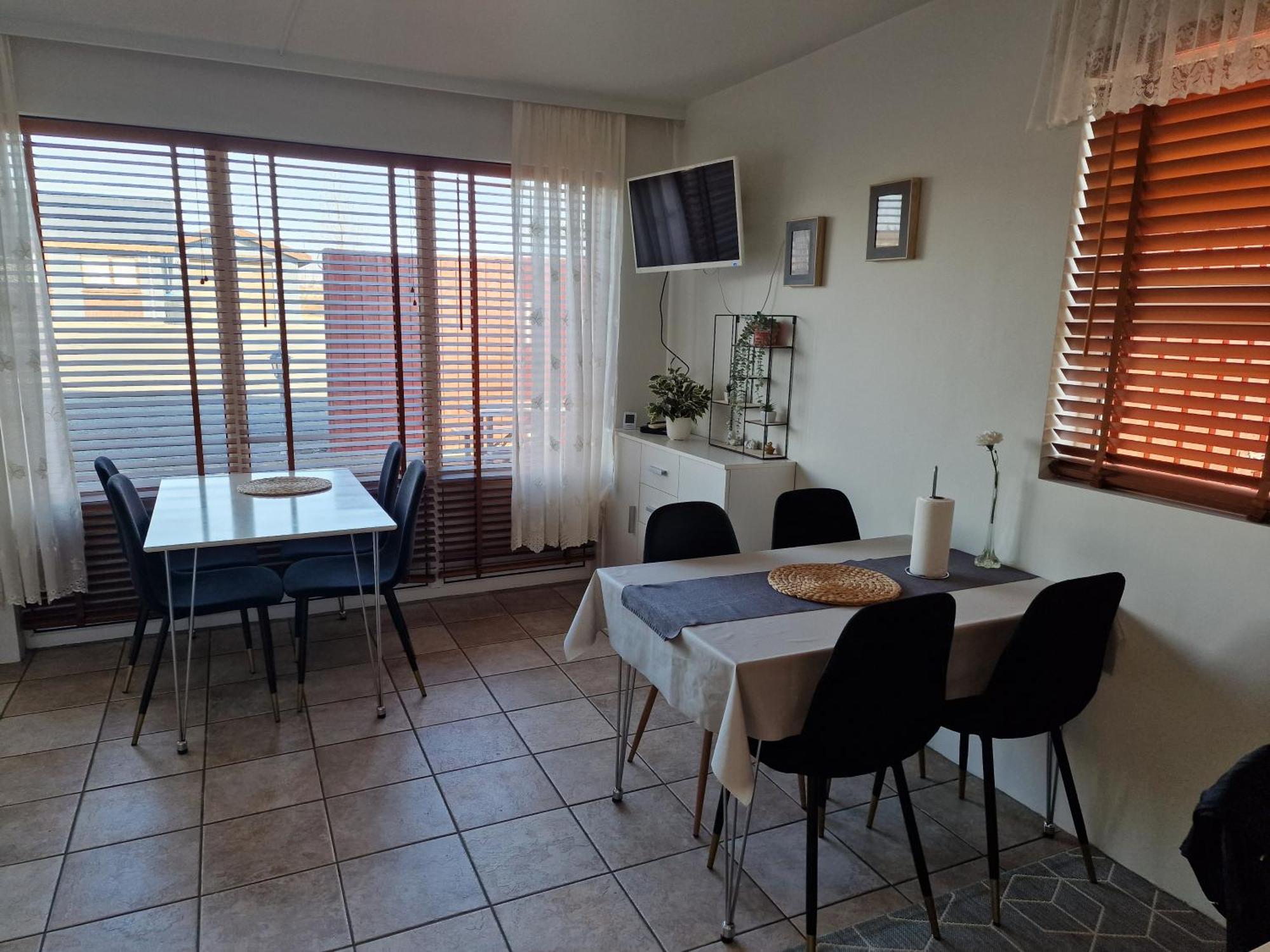 Husid Guesthouse Reykholt  Bagian luar foto